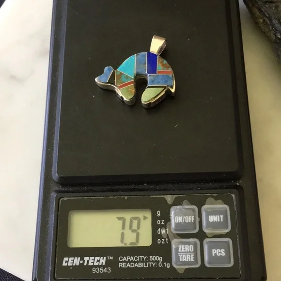 Vintage Charlie Bowie Reversible Bear and Kokopelli Navajo Pendant - Picture 10 of 15